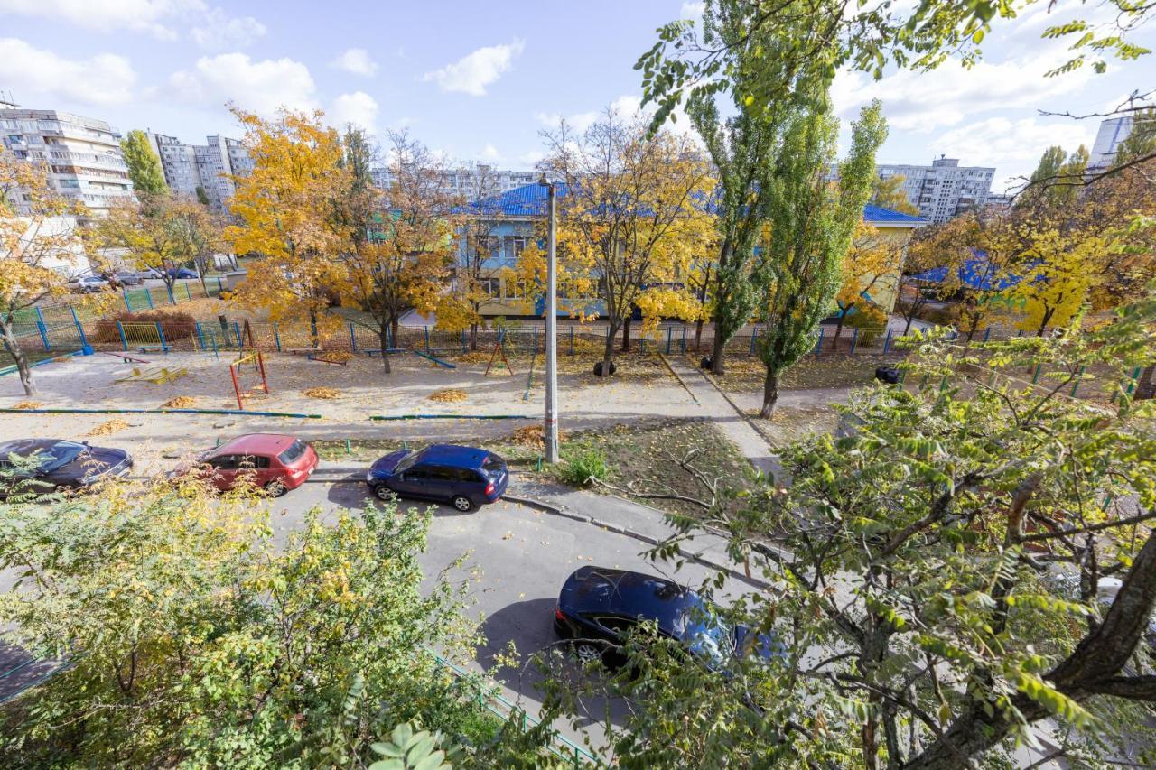 Лофт Для 4-Х, Wi-Fi, Dream Town, Метро Kiev Dış mekan fotoğraf